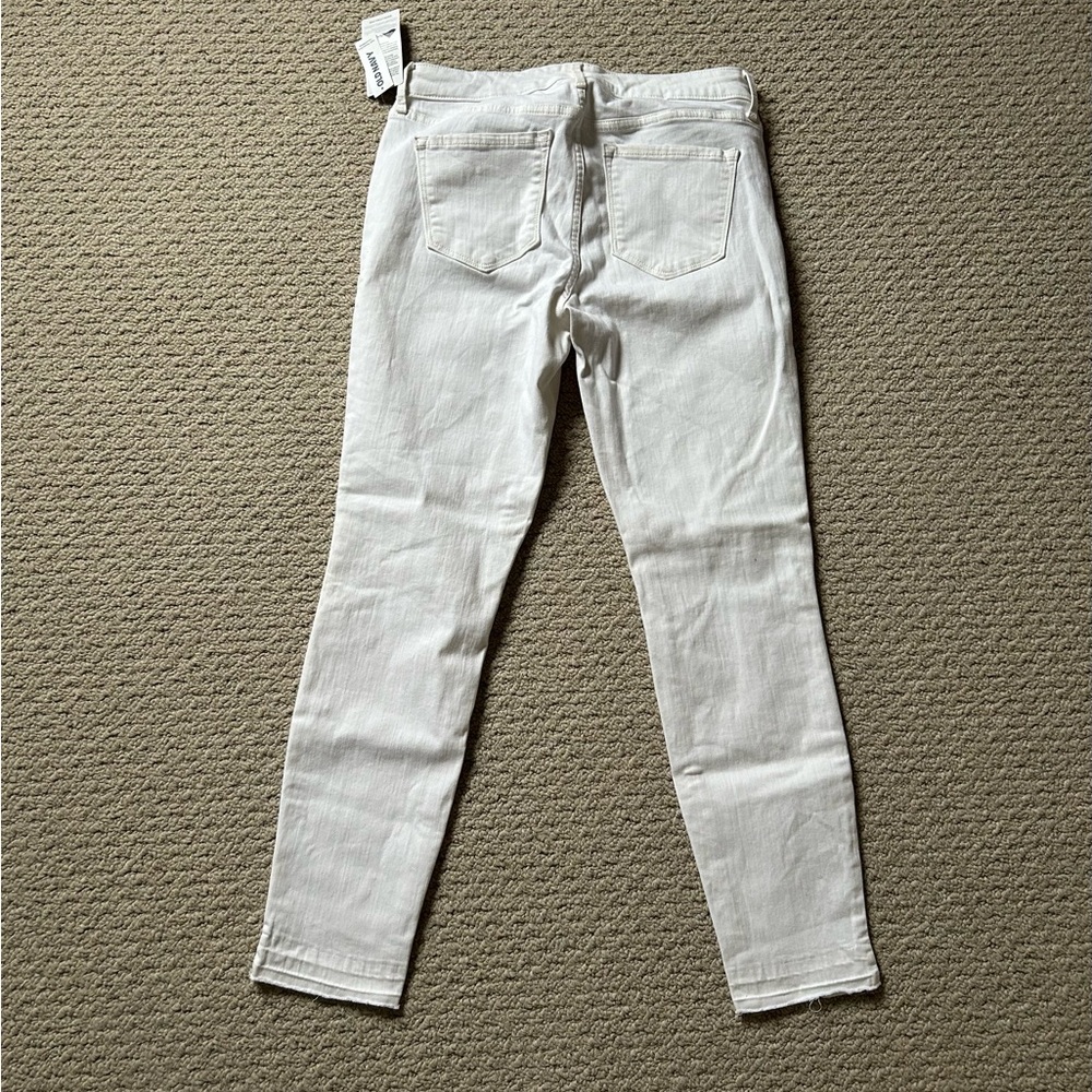 NWT Old Navy Rockstar Sculpt White Distressed Jeans Stretch Lycra Comfort Sz 10 - Picture 5 of 5